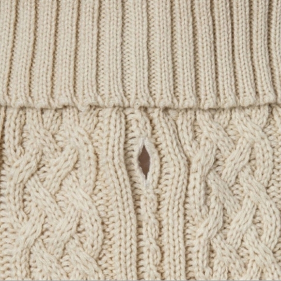 NWT Boots & Barkley Cream Cable Knit Turtleneck Dog Sweater Cozy Cute Winter New - Picture 4 of 6